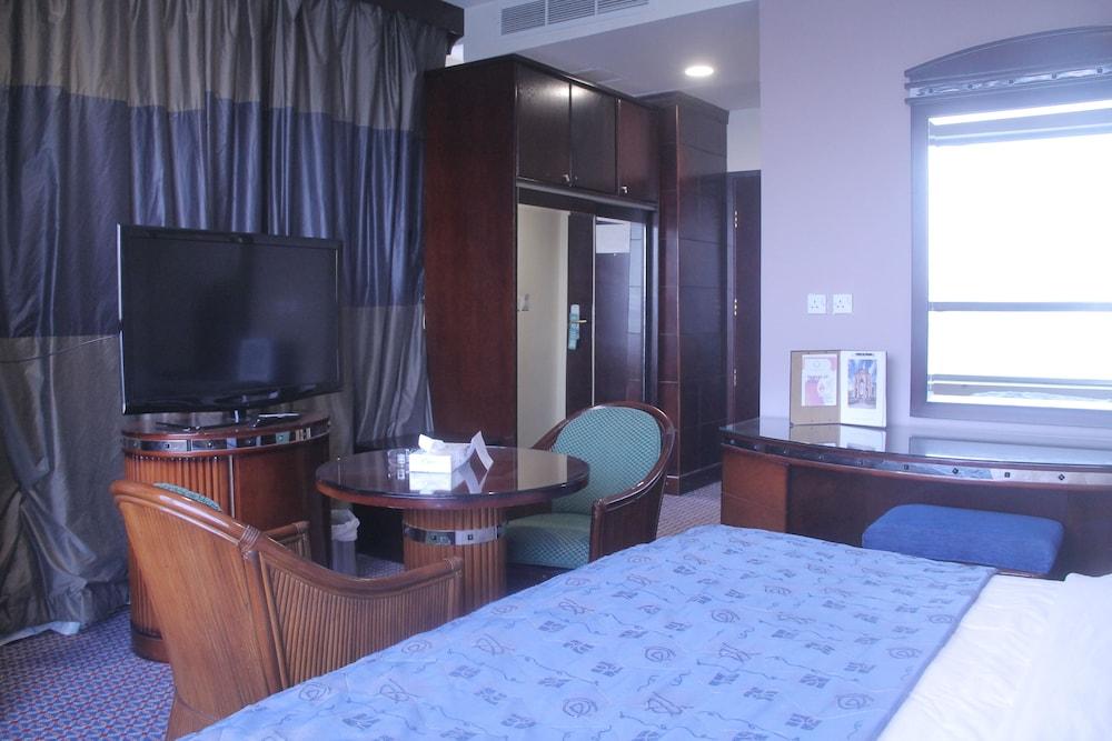 Le Vendome Hotel Amman Esterno foto